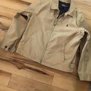 Medium weight Ralph Lauren polo jacket. In very good shape.